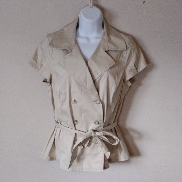 Ann Taylor Tops - Ann Taylor Wrap Style Button Up Belted Neutral Top Women's Size 10